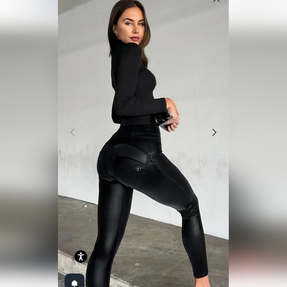 Freddy Women's Black Leggings